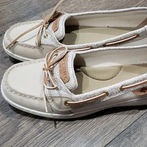 Womens size 10 sperrys